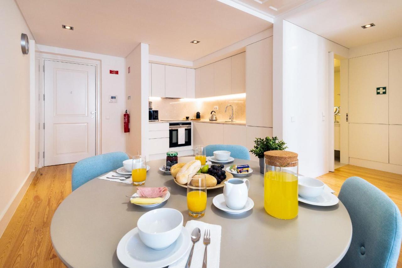 Amazing 1Bdr Apartment In Chiado By Lovelystay Lisboa Eksteriør billede