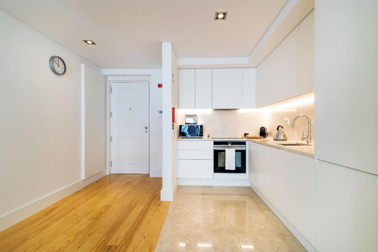 Amazing 1Bdr Apartment In Chiado By Lovelystay Lisboa Eksteriør billede