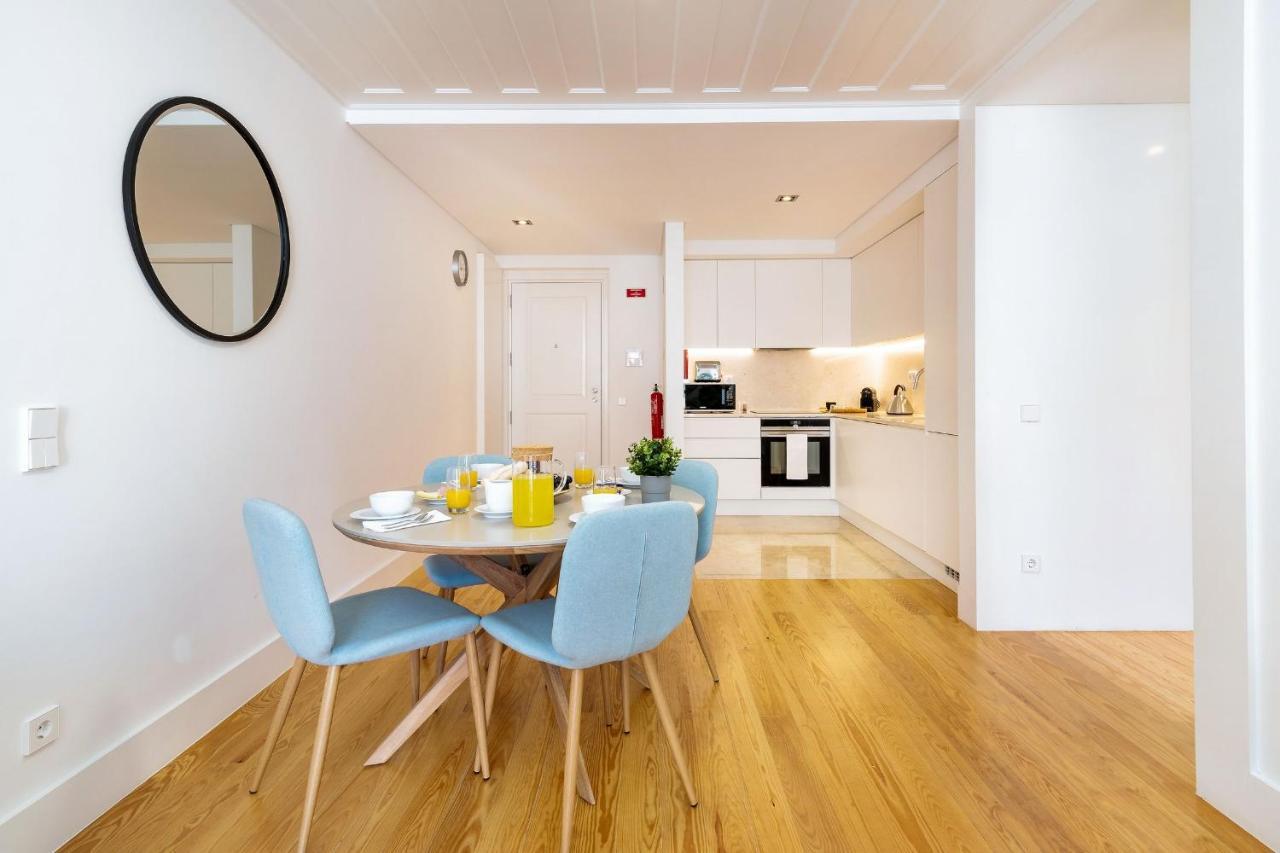Amazing 1Bdr Apartment In Chiado By Lovelystay Lisboa Eksteriør billede