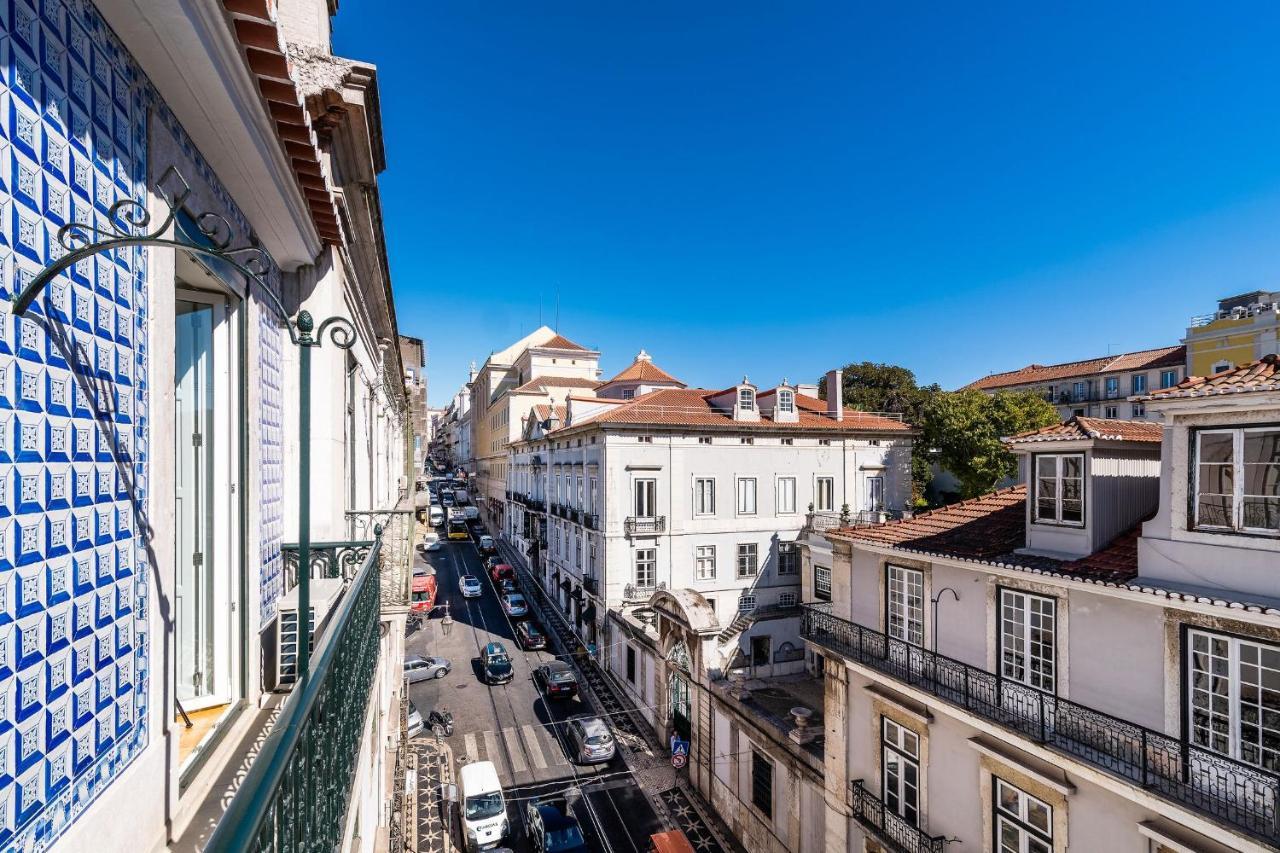 Amazing 1Bdr Apartment In Chiado By Lovelystay Lisboa Eksteriør billede